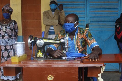 Coronavirus: WFP helps communities create potentially life-saving equipment while boosting incomes