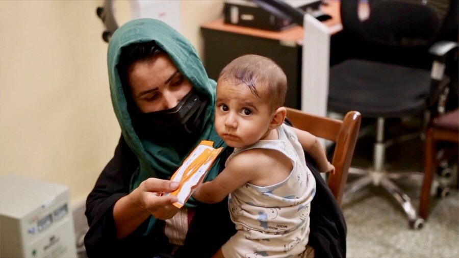 Aisa's son is being treated for malnutrition. Photo: WFP Afghanistan